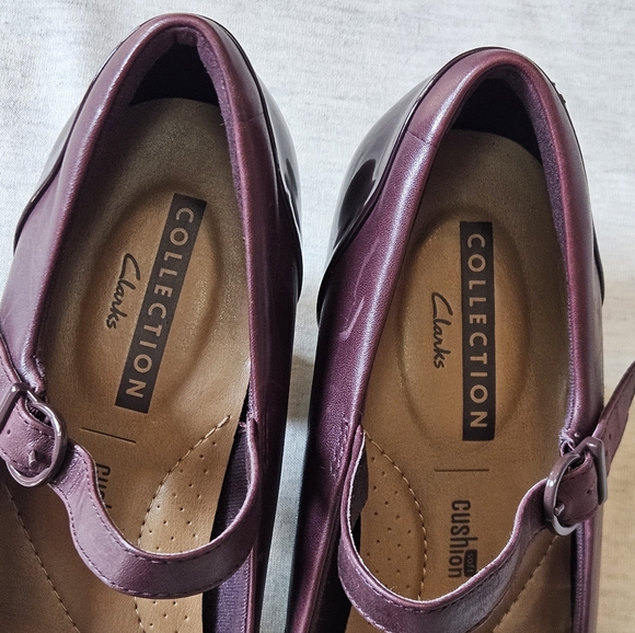 Clarks Garnit Tianna Dress pump in Merlot Red. Women's size 7 1/2 - Picture 9 of 10